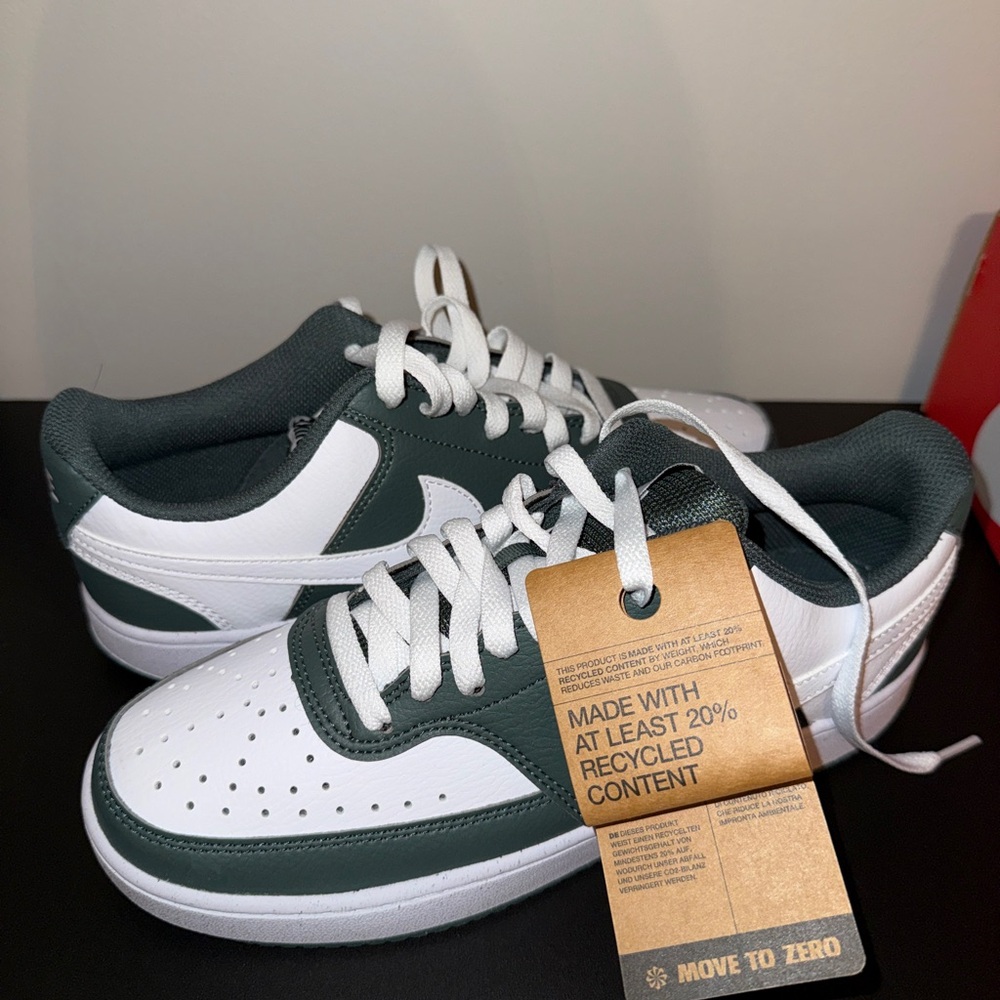 Nike Women's Court Vision